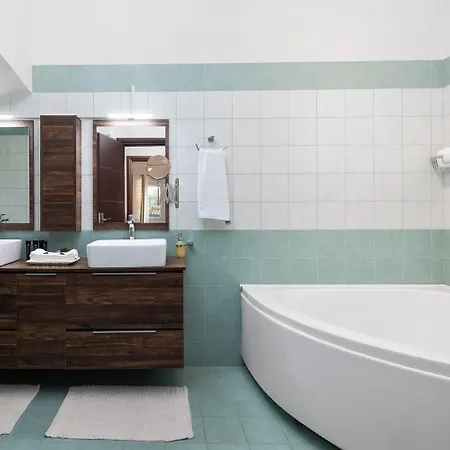 Mediterranean View * Vragkaniotika